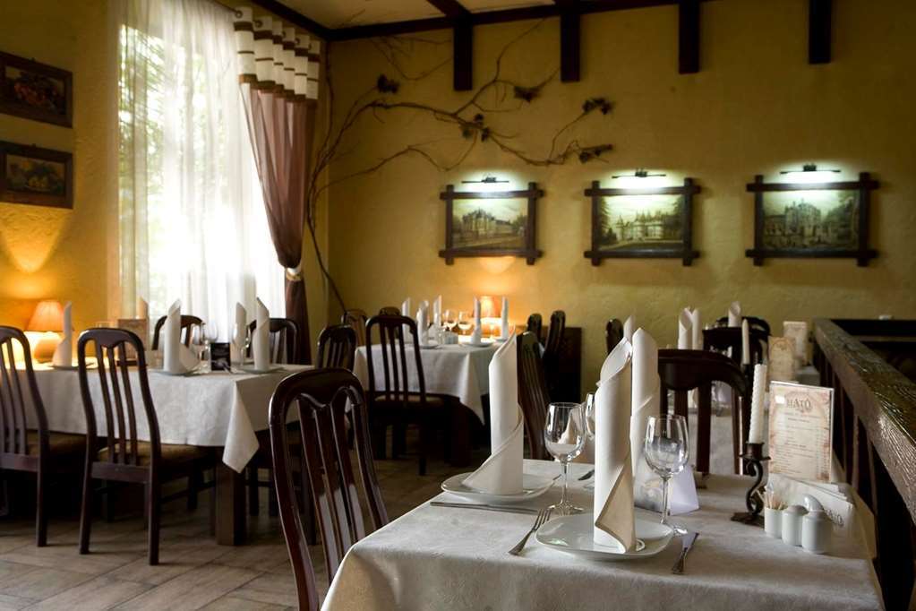 חארקיב Gostiny Dvor Hotel מסעדה תמונה