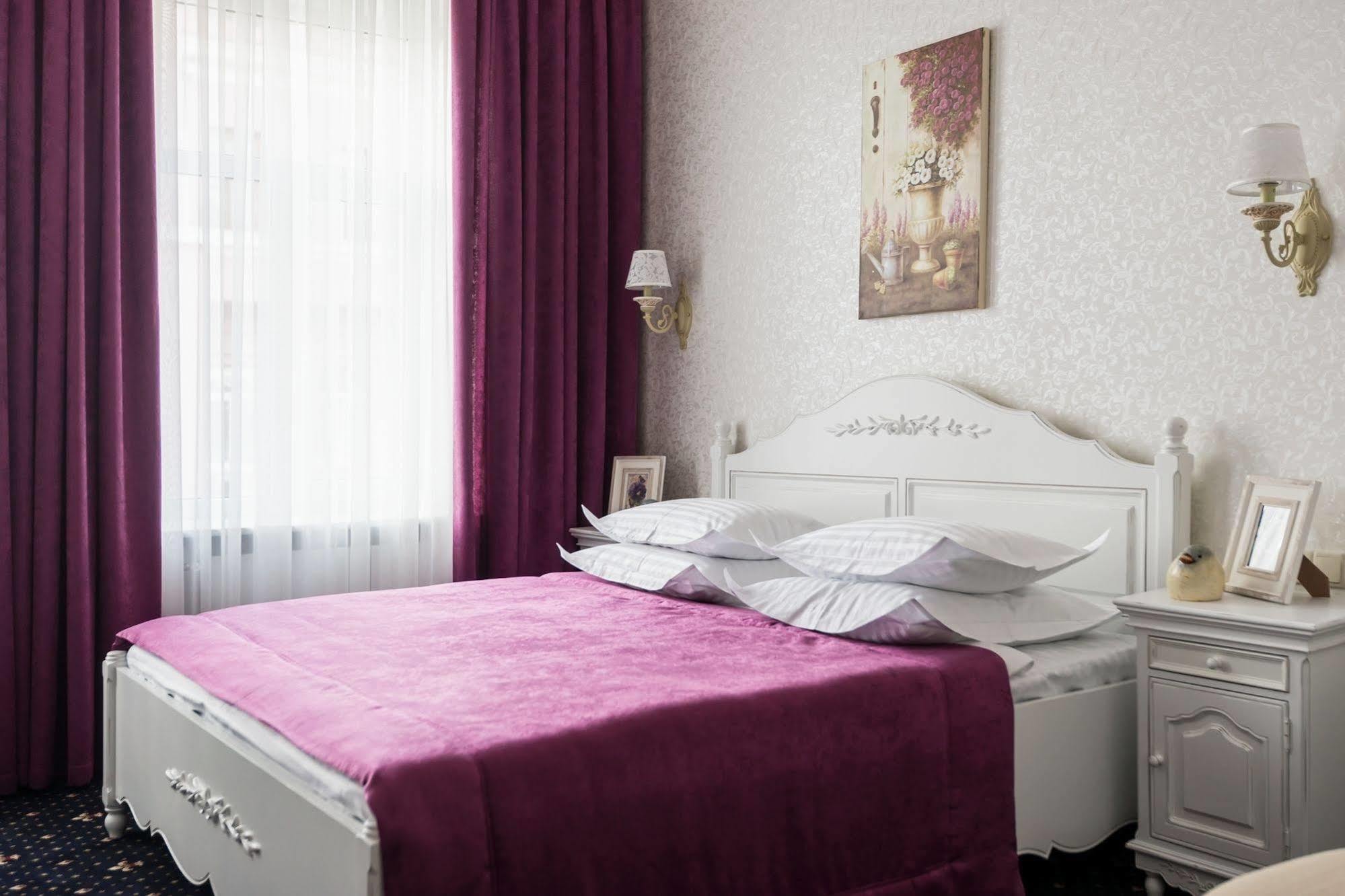 חארקיב Gostiny Dvor Hotel מראה חיצוני תמונה